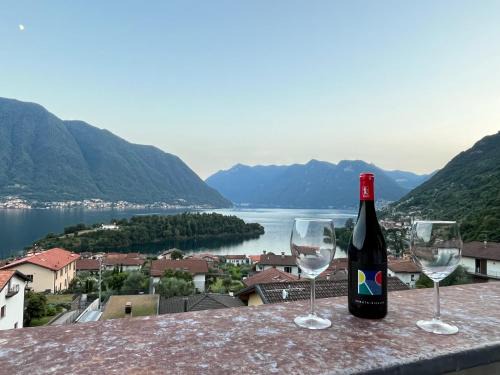 Persimmon Lake Como Lodge