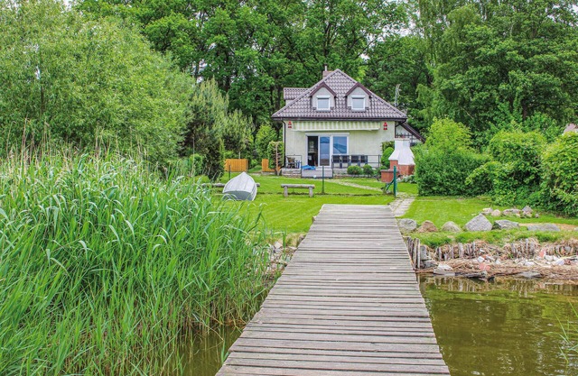 Pet friendly home in Nowe Warpno
