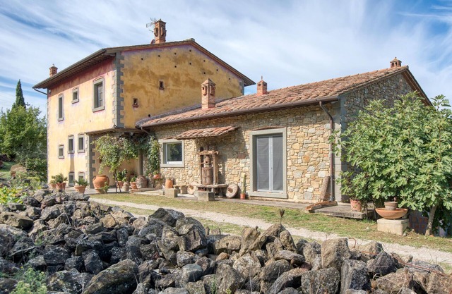 Pet friendly home in Cortona with WiFi