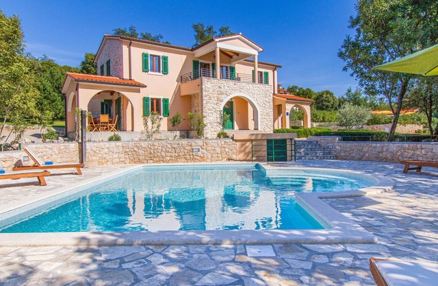Pet friendly home in Koromacno