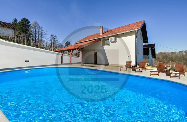 Pet friendly home in Ivanec with WiFi