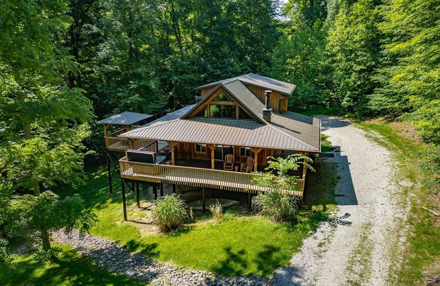 Pet friendly, located by Lake Lemon