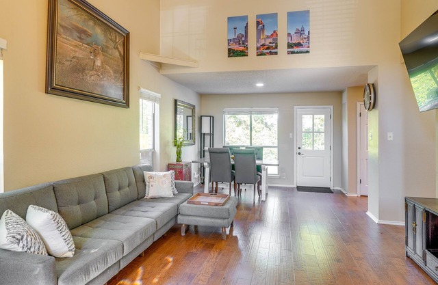 Pet-Friendly San Antonio Retreat w/Private Yard!