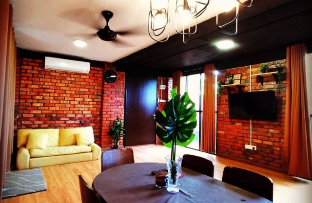 Petak Padin Cottage by The Pool, Kepala Batas Penang