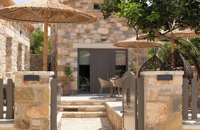 petra apartments No 3 Methoni Messinias