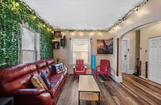 Pets By The Sea | Themed | Pet-Friendly