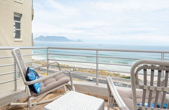 Phenomenal Sea Views Beachfront Apartment|
