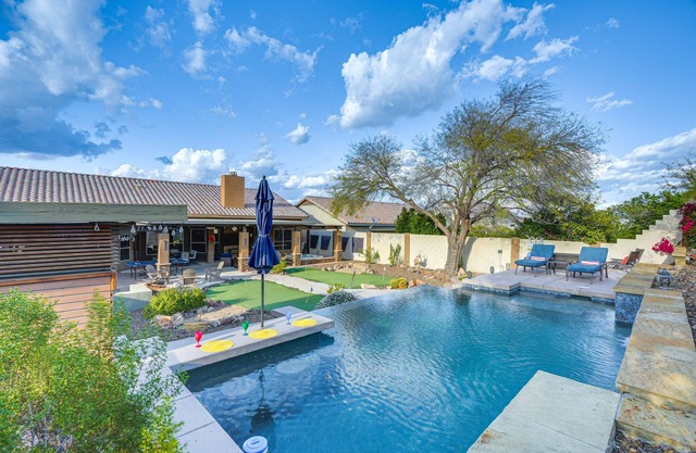 Phoenix Home w/Private Oasis: Walk to Lookout Mtn