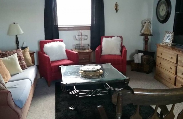 Picasso's Condo - Downtown, Van Wert, OHIO