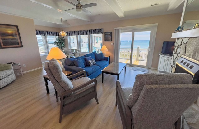 Pier Pointe 2A3, Oceanfront Condo in Emerald Isle, NC!