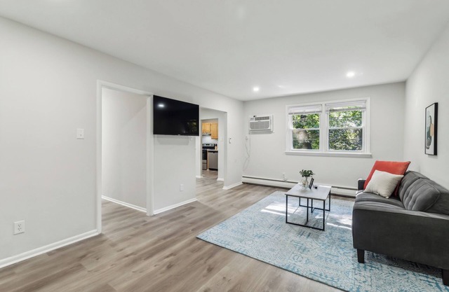 Pine Brook 118 I Modern Corporate 2bd I Parking