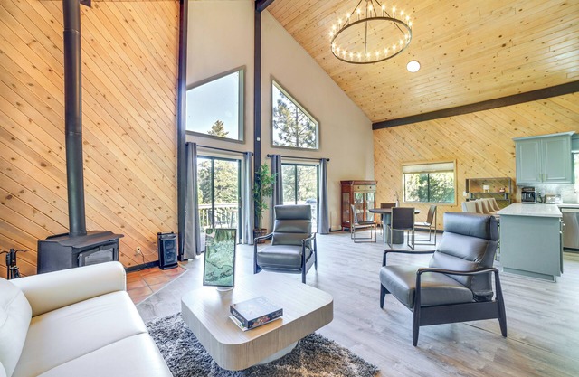 Pine Mountain Club Cabin w/A/C & EV Charger