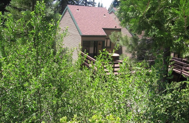 PinecrestAreaRentals #6 9/5-12/10 no holidays book 2 nights get 3rd night free.