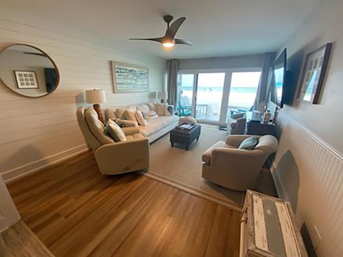 Pirate Cove Villas #111 by Emerald Coast Retreats