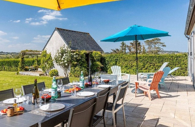 Plage de goulien, house 9 persons