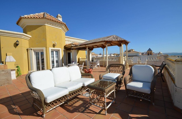 PLAYA GRANDE 247 - Three Bedroom Apartment, Sleeps 7