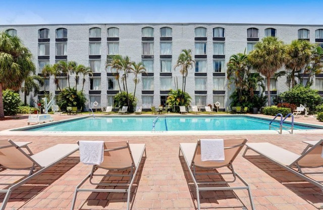 Plaza Hotel Fort Lauderdale