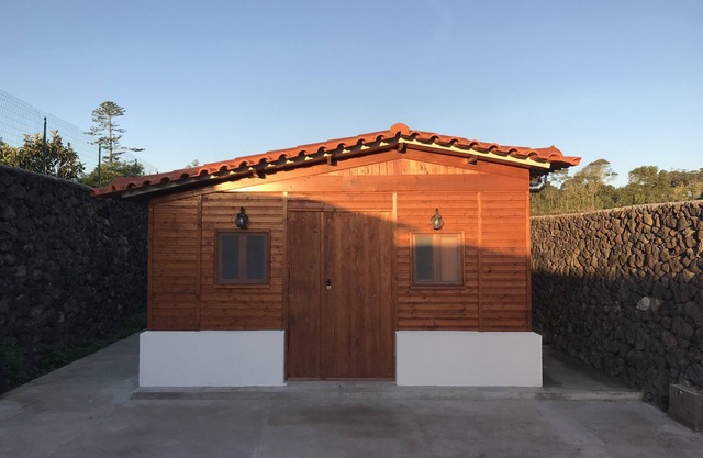 Pleasant cabin with Páteo 5 minutes from the City