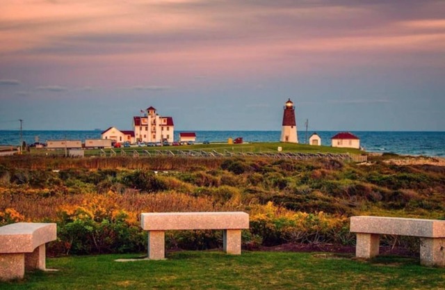 Point Judith Beach House with stunning ocean views including the light house