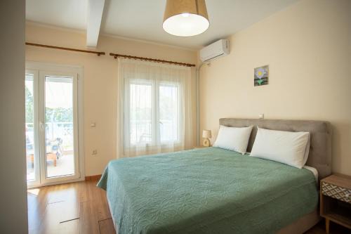 Polichnitos Paradise Stay