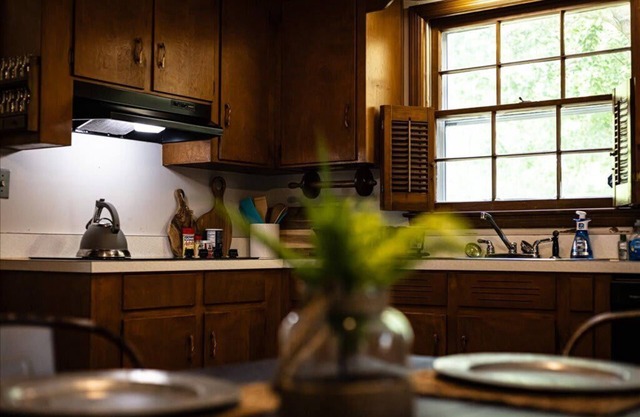 Pond | Kids Room | Kayak | Fish | Trails