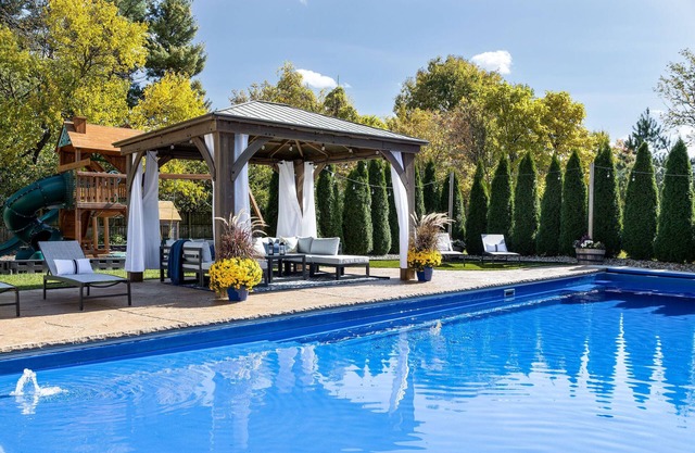 POOL, 2 KING BED SUITES, OUTDOOR FIRE/OASIS, PLAYGROUND, THEATER, WORKOUT ROOM