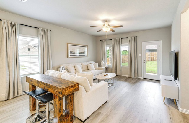 Pool Access: Modern Retreat in Lowry Crossing!