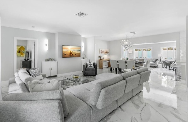 Pool, game room, near beach