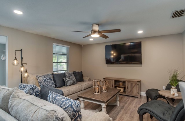 ⭐️POOL|GAMEROOM*Lanai Hangout*Open Concept Design🌊