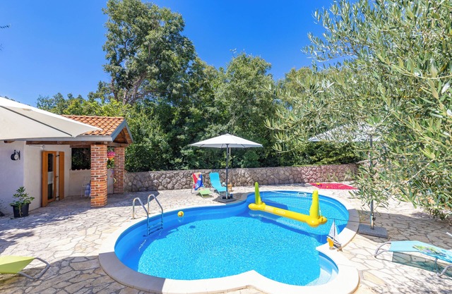 Pool House Franjo, Malinska, Croatia
