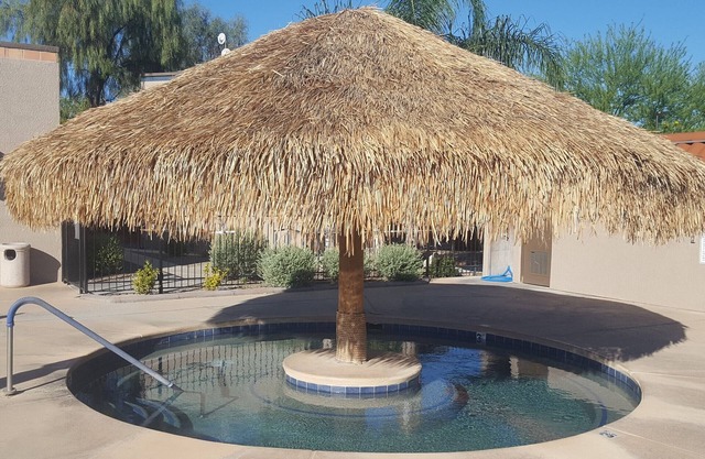 Pool/s - Golf - Hot Tub - So many Activities