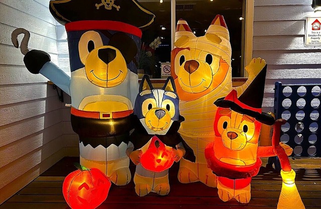 Pool*Sauna*HotTub*Theater*Bar*Pickleball*Volleyball