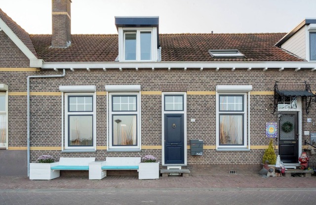 Port property in Wemeldinge