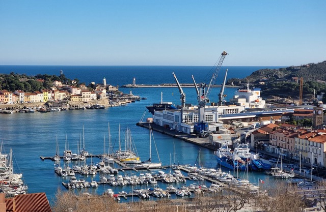 Port-Vendres: Studio cabin with terrace, close to the port
