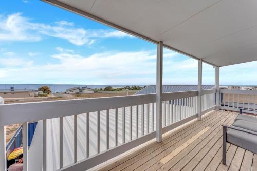 Port Victoria's 'Saltwater Breeze' - Ocean Views