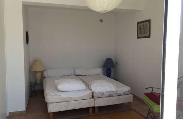 PORTICCIO AGOSTA BEACH APARTMENT 2 ROOMS IN GROUND GARDEN IN VILLA