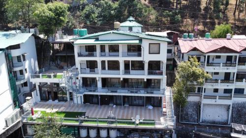 Pranav Resort