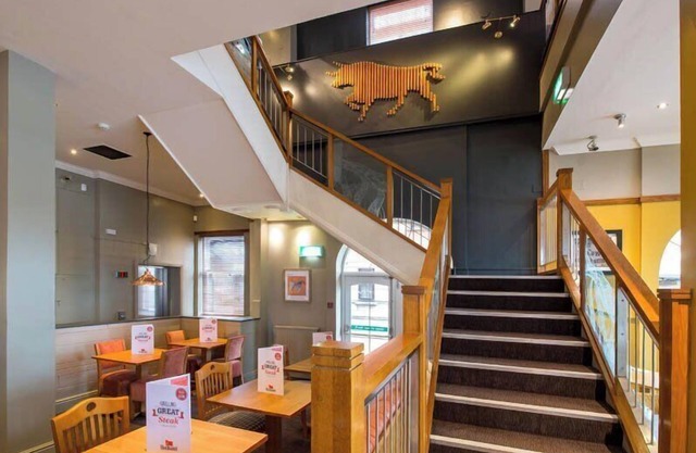 Premier Inn Manchester Salford Quays
