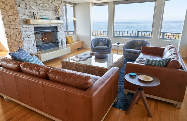 Premier Moonstone Beach Retreat with amazing views
