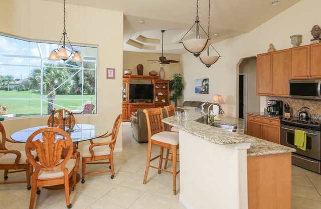 🥇 Premium 2bd villa close to Disney (CH840)