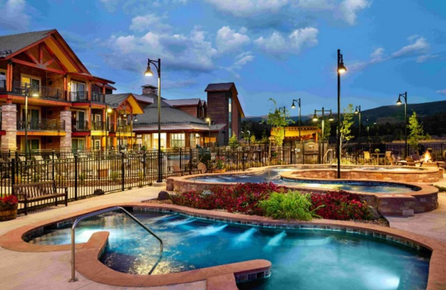 Premium Skiing Winter Escape! Upscale Villa Resort