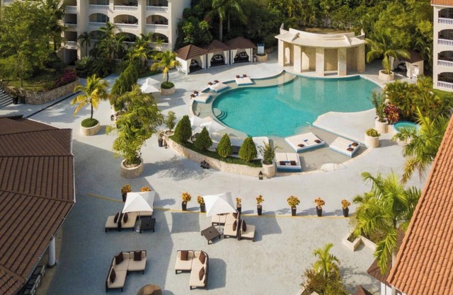 Presidential Suite, Lifestyle Holidays Vacation Club, Synagogue on Property