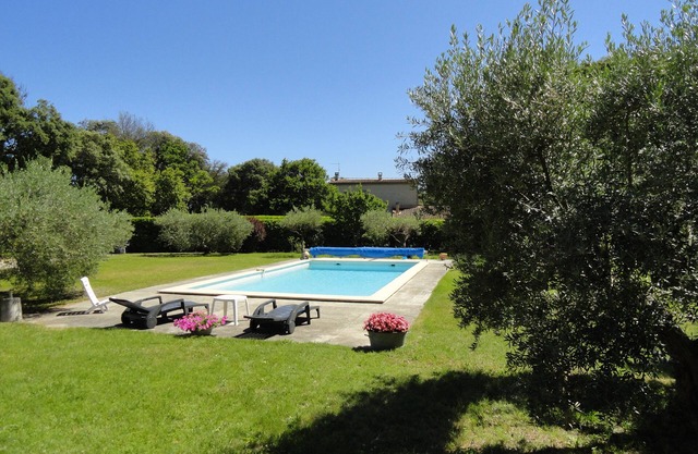 Pretty Villa in a Quiet Area 5 Minutes From Uzès With Swimming Pool