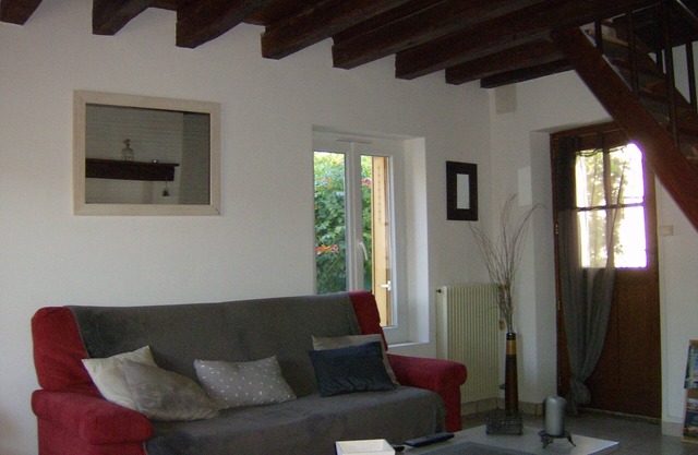 Pretty typical and old house in very good condition in the center and quiet