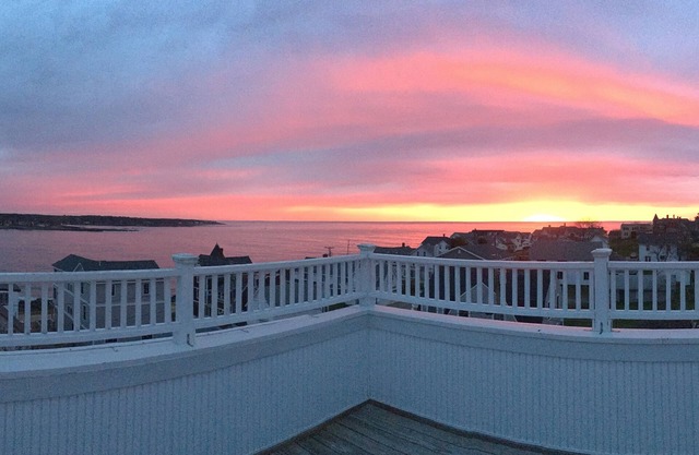 Prime Location, Sleeps 19 with Stunning Views. Ask about annex with +6 guests.