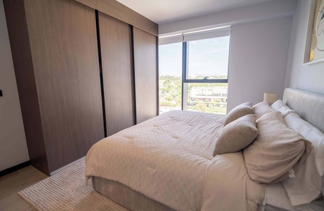 Prime Loft at Elysian w/Infinity Pool & Gym | Duna S.