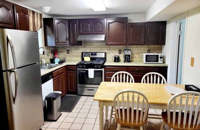 Private and spacious apartment close to Cornell in quiet residential area.