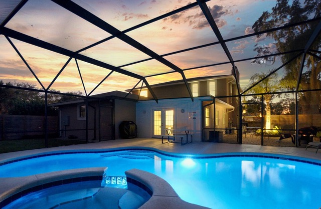 Private Beach Villa w/ Huge Screened Heated Pool