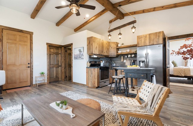 Private Casita close to beaches & hiking