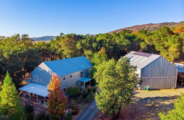 Private Gated Napa Mt Appellation 10 Acres Vineyard Views Absolute Serenity